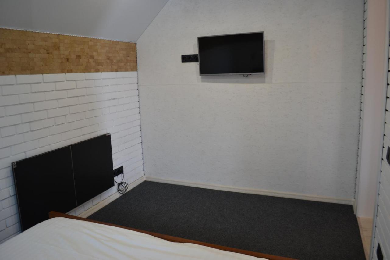 Pryvatna Sadyba Tviy Kut Hotell Svitjaz Exteriör bild