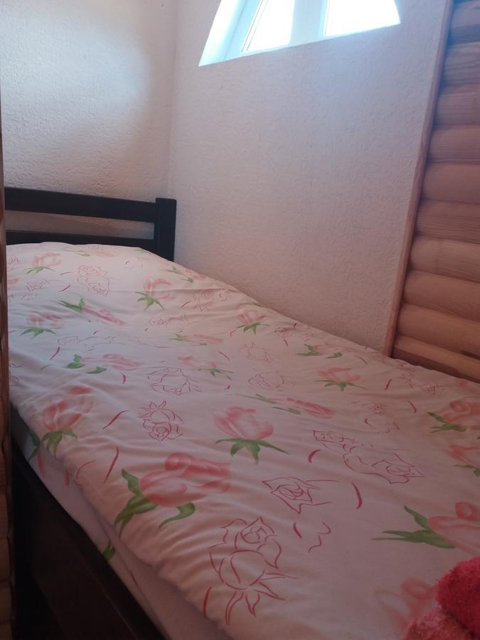 Pryvatna Sadyba Tviy Kut Hotell Svitjaz Exteriör bild