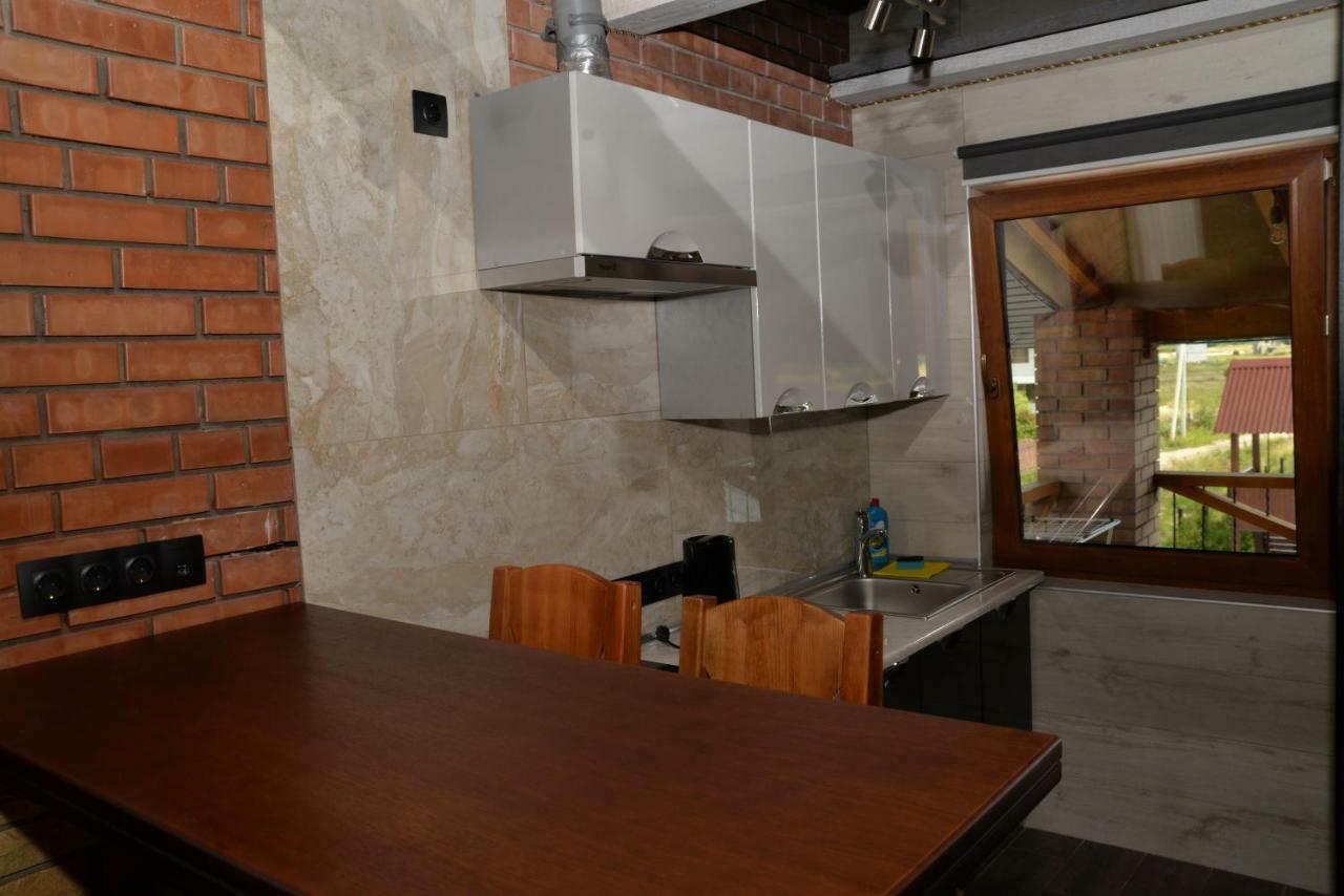 Pryvatna Sadyba Tviy Kut Hotell Svitjaz Exteriör bild
